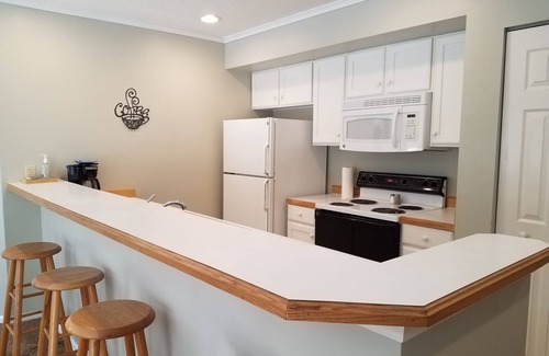 Bellaire Condo | Beautiful & Cozy Shanty Creek Condo