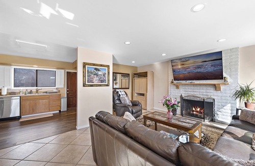 Capistrano Beach Condo | Beautiful Dana Point Vacation Townhouse