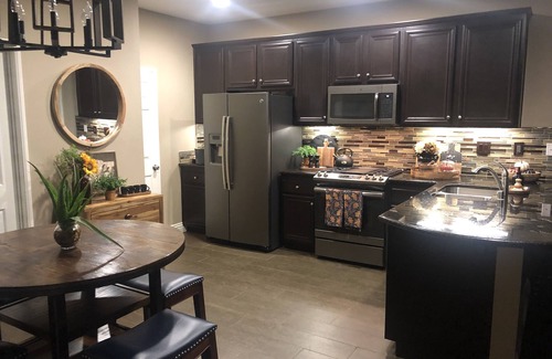 Indio House | Beautiful, Desert backyard oasis! Free rides to Coachella and stagecoach!