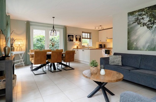 Garderen House | Beautiful detached bungalow for 8 persons in Garderen Veluwe