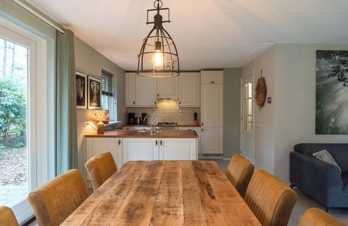 Garderen House | Beautiful detached bungalow for 8 persons in Garderen Veluwe