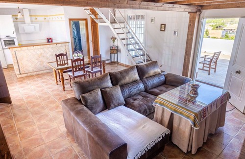 Sanlucar la Mayor House | Beautiful private villa with A/C, private pool, WIFI, TV, patio, pets allowed and parking