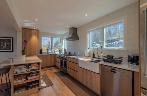 Lake Carmel House | Beautiful Escape! Hudson Valley LakeHouse. 90min from NYC & 30min from Beacon.