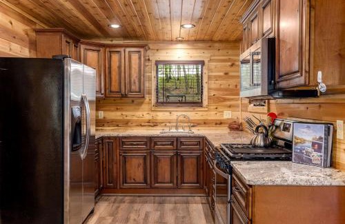 St Croix Falls House | Beautiful Family Cabin with Cozy Interior and Exterior in Saint Croix Falls, Wisconsin