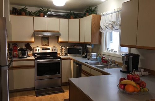 Bayshore - Klatt House | Beautiful Family-Friendly 1600 sq ft House in South Anchorage.