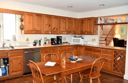 Colrain House | Beautiful Family Home in picturesque setting on the Green River 3.5 BR/2 BA