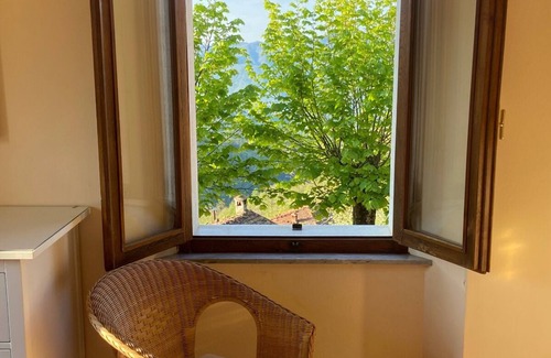 Barga Villa | Beautiful family villa with private pool and wonderful mountain views near Barga