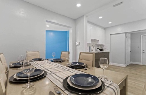 Miami Gardens House | Beautiful Family Oasis near Hard Rock Stadium, Guitar Hotel, and Beaches