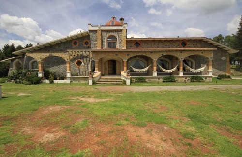 Villa Victoria House | Beautiful farm in villa victoria, State of Mexico.