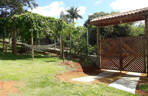 Cotia House | Beautiful farmhouse in Cotia for those looking for leisure and contact with nature