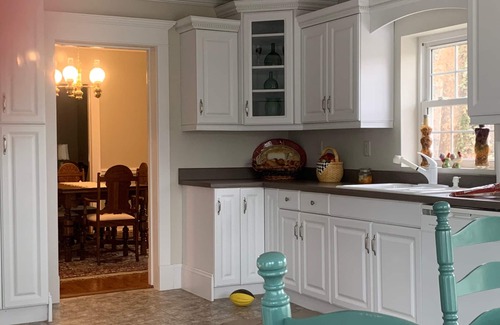 Mount Sterling House | Beautiful Farmhouse Stay!