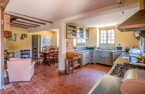 Perchede Villa | Beautiful farmhouse with private pool