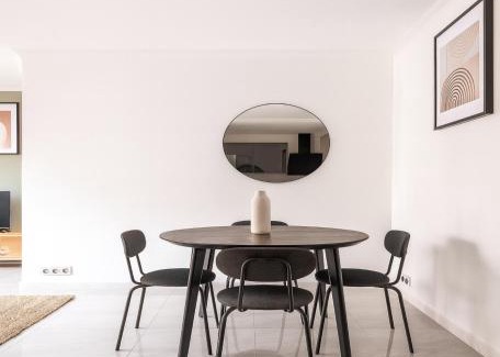 Levallois-Perret Apartment | Beautiful Flat in Levallois