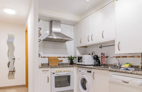 Abena Apartment | Beautiful Flat in the Pyrenees Free Parking