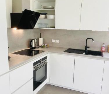 Muhlenbach Apartment | Beautiful Flat with garden view, terrace and parking-105