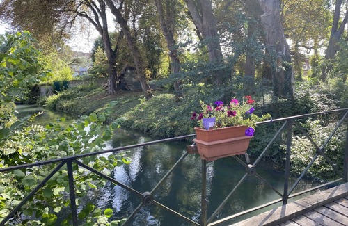 Auxi-le-Chateau House | Beautiful former Hunting Lodge with spacious authentic rooms and garden with terraces