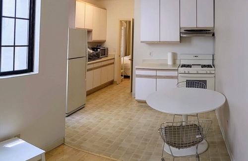 South Beach Apartment | Beautiful furnished large two bedroom apartment in the heart of SF