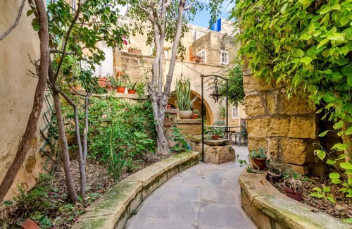Xewkija Cottage | Beautiful Garden Cottage in Restored Country Home