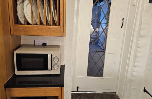 Birchington Cottage | Beautiful historic cottage pets welcome