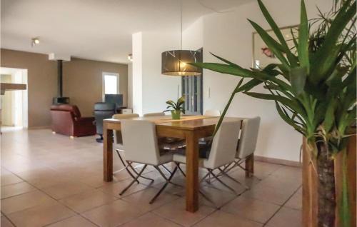 Prades-sur-Vernazobre House | Beautiful Home In Prades-Sur-Vernazobre