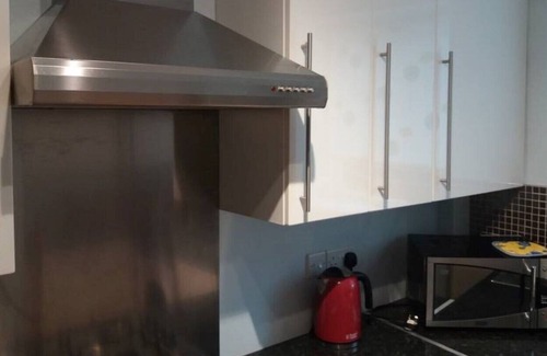 Crosby Apartment | Beautiful Home from Home Two Bedroom Apartment in Crosby, Liverpool, UK