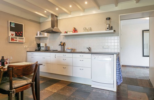 Heeswijk-Dinther House | Beautiful holiday home in rural surroundings
