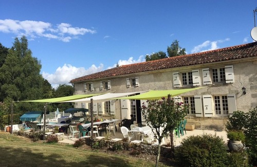 SammarÃ§olles House | Beautiful holiday home with private pool