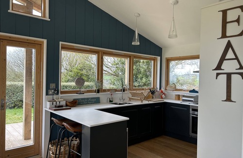 Talland House | Beautiful holiday home, just a walk away from Talland beach.
