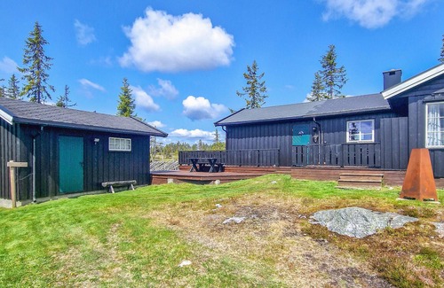 Loten Municipality House | Beautiful home in Vang på Hedmarken