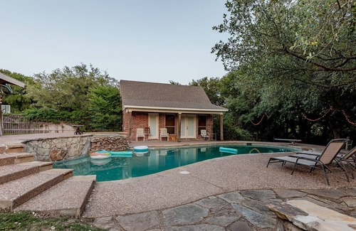 Parker County House | Beautiful home, 3 wooded acres, sleeps 16