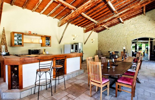 Loriol-sur-Drome House | Beautiful home in Loriol-sur-Drôme