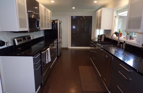 Crestwood House | Beautiful Home in Amazing SW Portland/Tigard Location