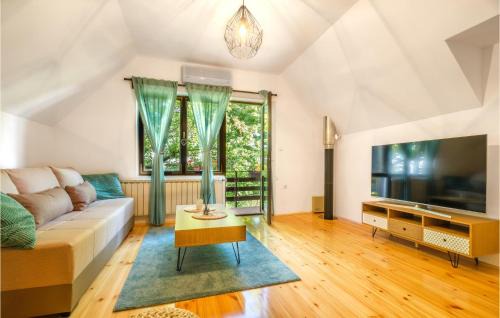 Bedenica House | Beautiful Home In Bedenica With Sauna