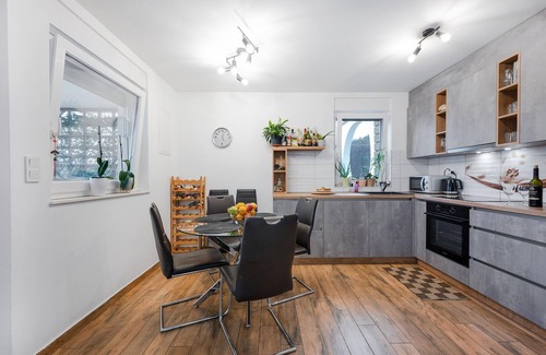 Bilice House | Beautiful home in Bilice with WiFi