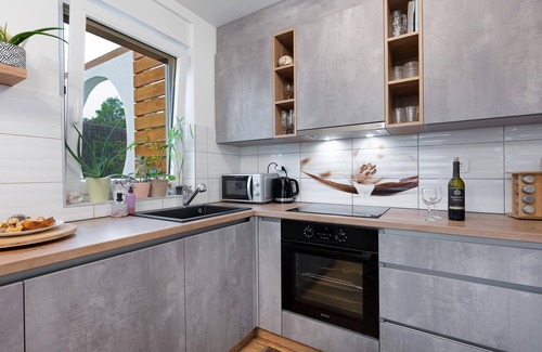 Bilice House | Beautiful home in Bilice with WiFi
