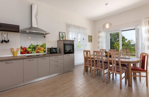 Kastel House | Beautiful home in Buje