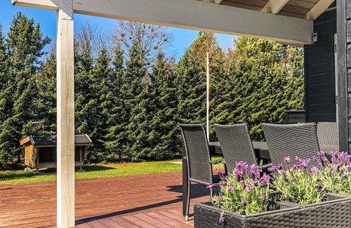 Hou House | Beautiful home in Hals with Wi-Fi