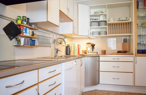 Ullensvang House | Beautiful home in Hovland with kitchen