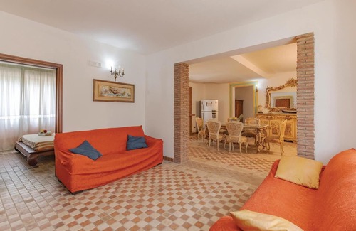 Itri House | Beautiful home in Itri -LT-