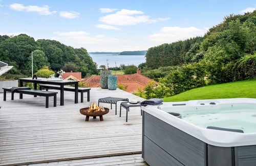 Kolding House | Beautiful home in Kolding with WiFi