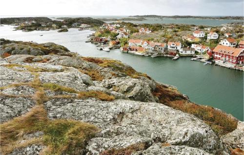 Kyrkesund House | Beautiful Home In Kyrkesund With Sauna