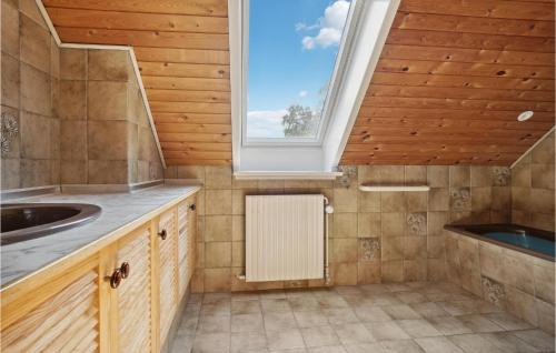 Nykobing Mors House | Beautiful Home In Nykøbing M With Wifi