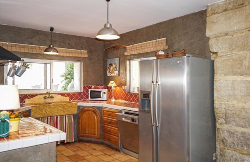 Roujan House | Beautiful home in ROUJAN with WiFi