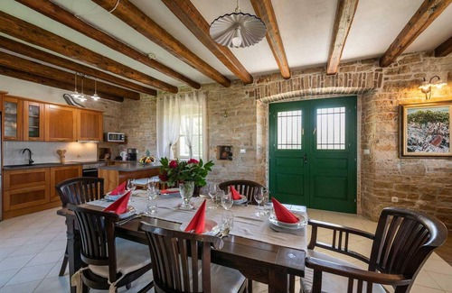 Barat House | Beautiful home in Visnjan