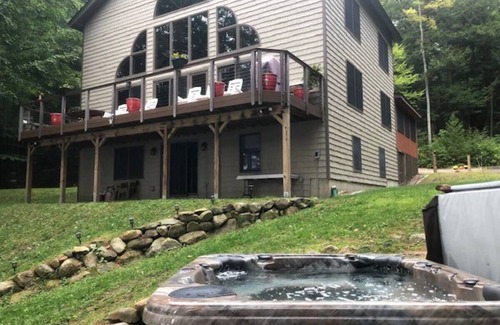 Enfield House | Beautiful Home on Crystal Lake; Perfect for Families & Groups