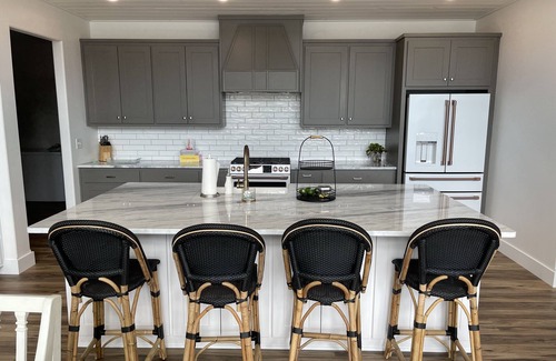 Clarkridge House | Beautiful Home on Lake Norfork. AMAMZING PLACE TO VIEW SOLAR ECLIPSE TOTALITY