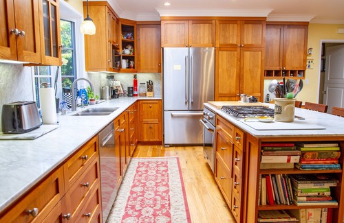 Pacific Palisades House | Beautiful home and garden, walk to village, beach and trails