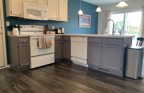 Urbandale House | Beautiful home with 4 bedrooms