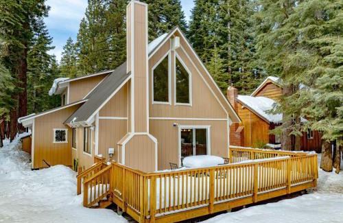 Tahoe Pines House | Beautiful Homewood Retreat with Deck and Grill