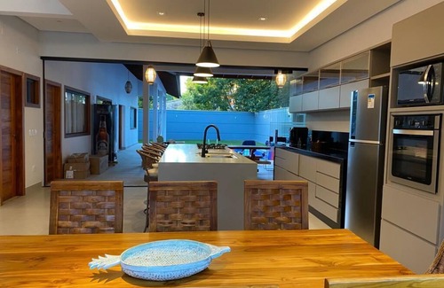 Arraial d'Ajuda House | Beautiful house with lovely leisure area 200 m from Parracho beach